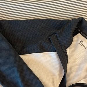 Under Armor Long Sleeve M